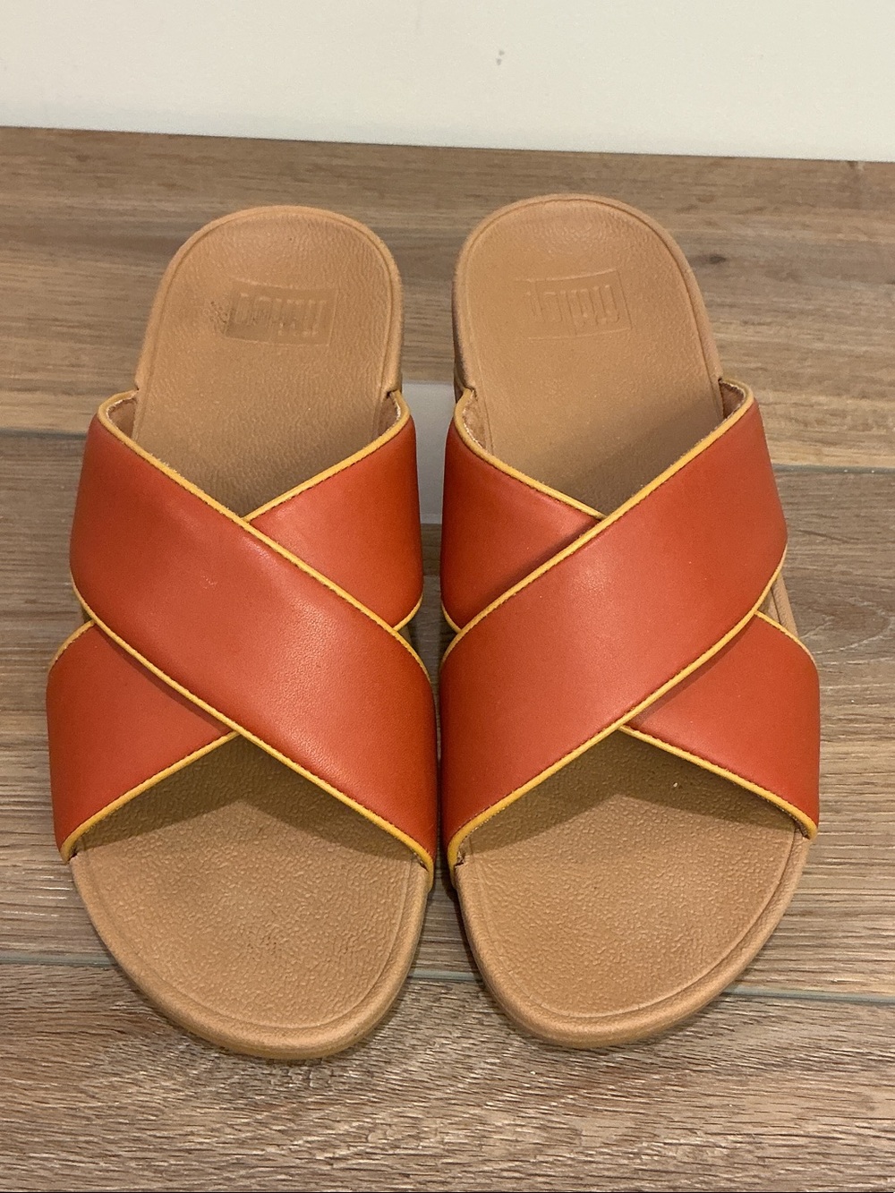 FITFLOP LULU CROSS SLIDE SANDALS, size 8